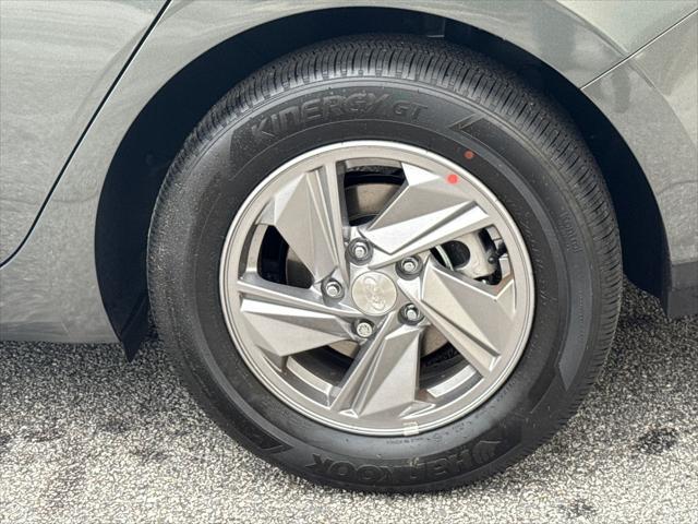 new 2025 Hyundai Elantra car, priced at $22,695