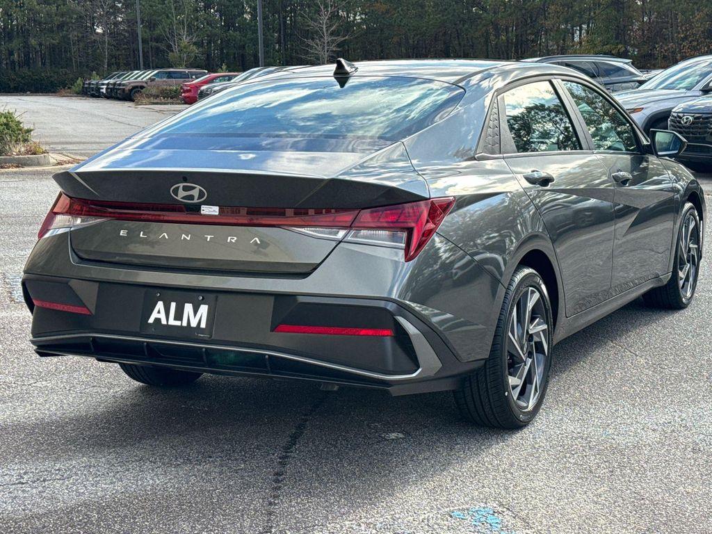 new 2025 Hyundai Elantra car, priced at $25,589