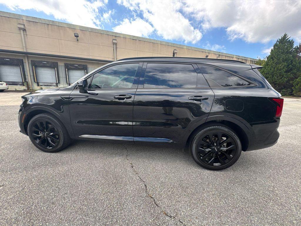 used 2023 Kia Sorento car, priced at $30,920