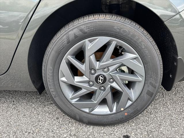 new 2025 Hyundai ELANTRA HEV car, priced at $24,434