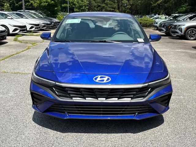 new 2025 Hyundai Elantra car, priced at $22,640