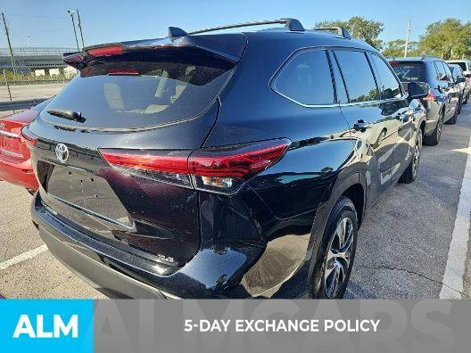 used 2022 Toyota Highlander car, priced at $30,420