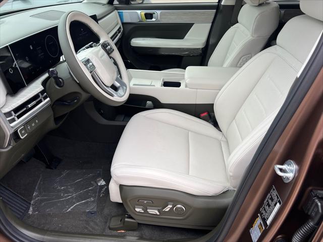 new 2025 Hyundai Santa Fe HEV car, priced at $43,936