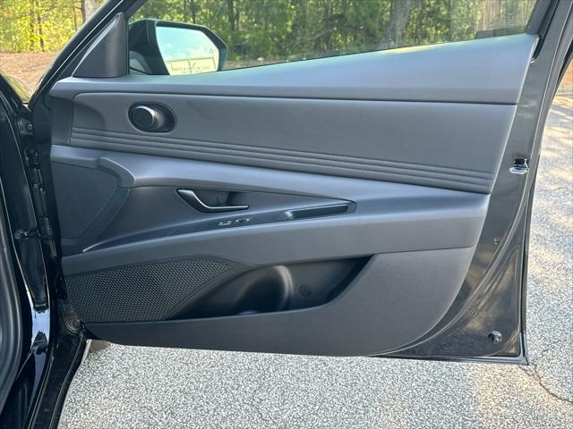 new 2025 Hyundai Elantra car, priced at $23,125