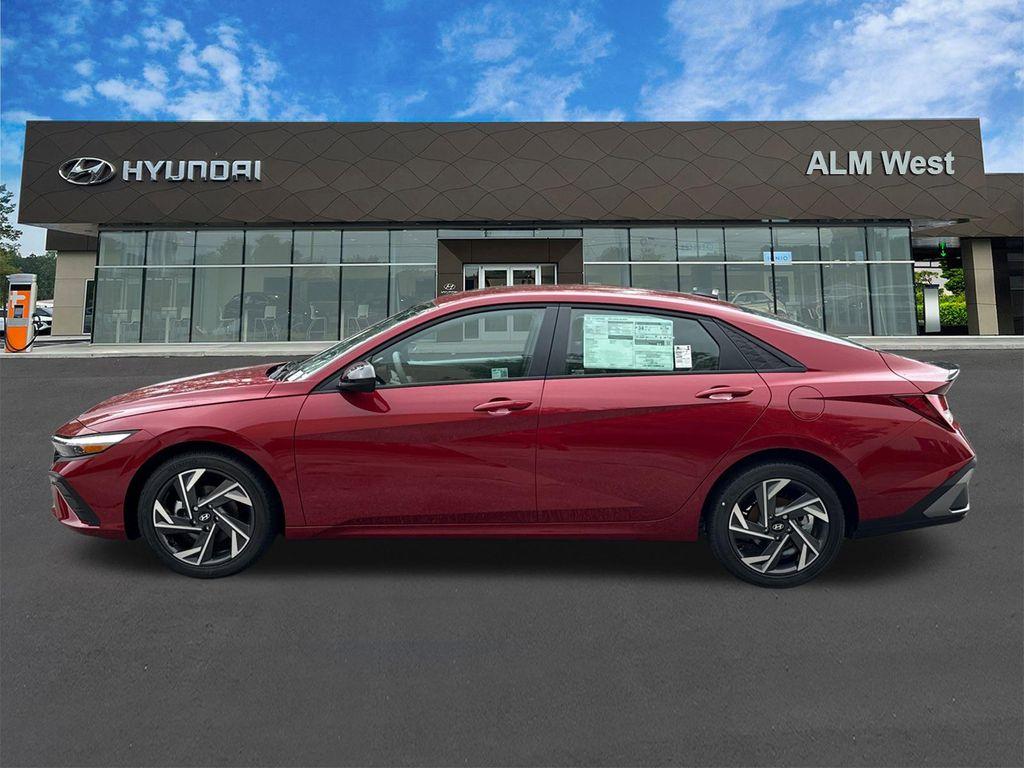 new 2025 Hyundai Elantra car, priced at $21,639