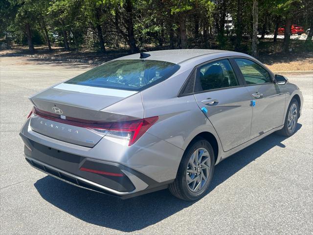 new 2024 Hyundai Elantra HEV car, priced at $22,856