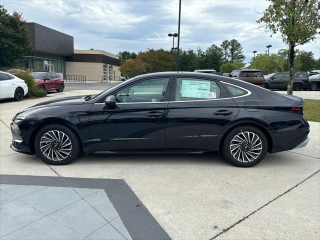 new 2024 Hyundai Sonata Hybrid car, priced at $34,617