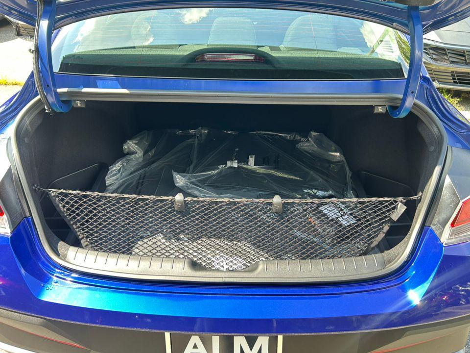 new 2025 Hyundai Elantra car, priced at $22,660