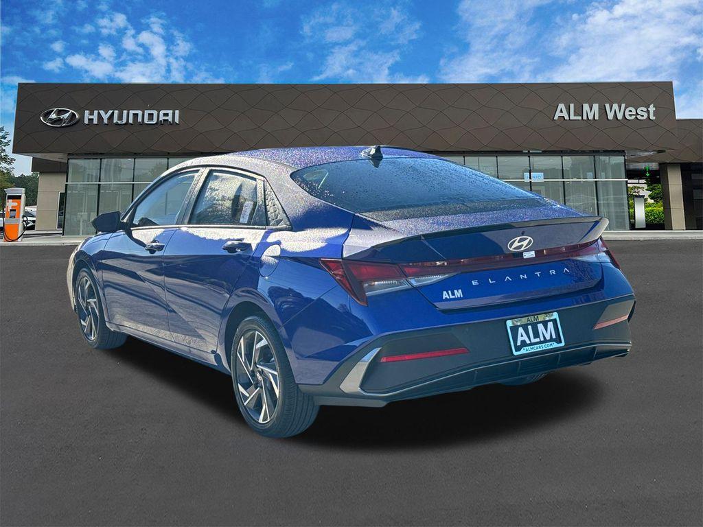 new 2025 Hyundai Elantra car, priced at $21,188