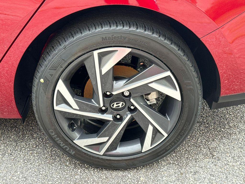 new 2025 Hyundai Elantra car, priced at $24,113