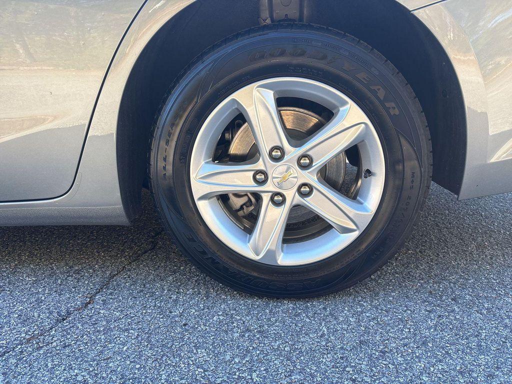 used 2024 Chevrolet Malibu car, priced at $16,920