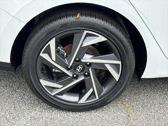 new 2025 Hyundai Elantra car, priced at $24,187