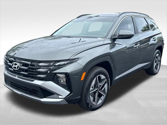 new 2025 Hyundai TUCSON Hybrid car, priced at $36,183