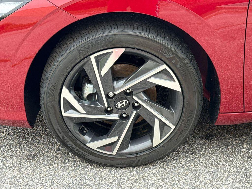 new 2025 Hyundai Elantra car, priced at $21,623
