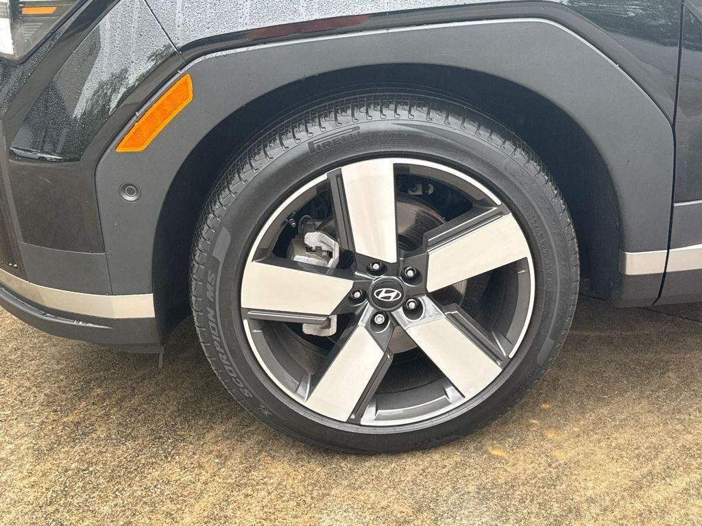 used 2024 Hyundai Santa Fe car, priced at $30,460