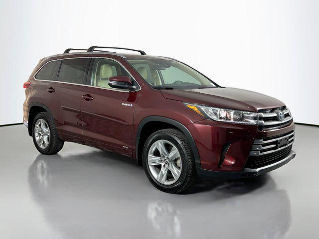 used 2017 Toyota Highlander Hybrid car, priced at $27,491