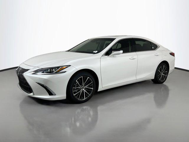 new 2024 Lexus ES 300h car, priced at $46,126