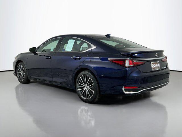 used 2025 Lexus ES 300h car, priced at $44,981