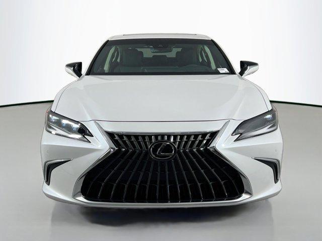 new 2025 Lexus ES 300h car, priced at $56,739