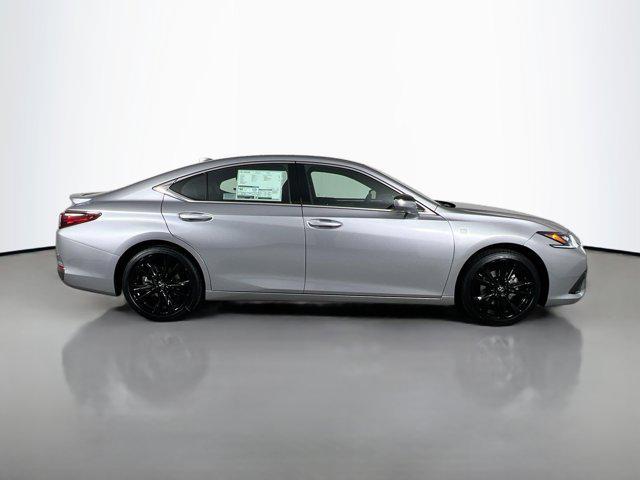 new 2025 Lexus ES 300h car, priced at $57,259