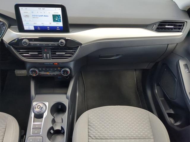 used 2022 Ford Escape car, priced at $20,536