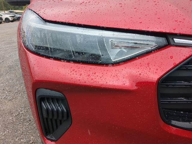 new 2025 Ford Escape car, priced at $30,964