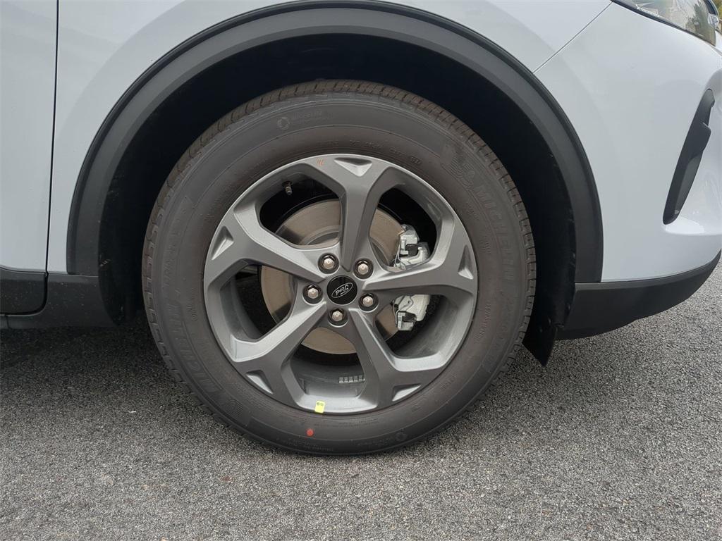 new 2025 Ford Escape car, priced at $25,969
