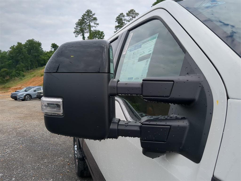 new 2025 Ford F-250 car, priced at $88,834