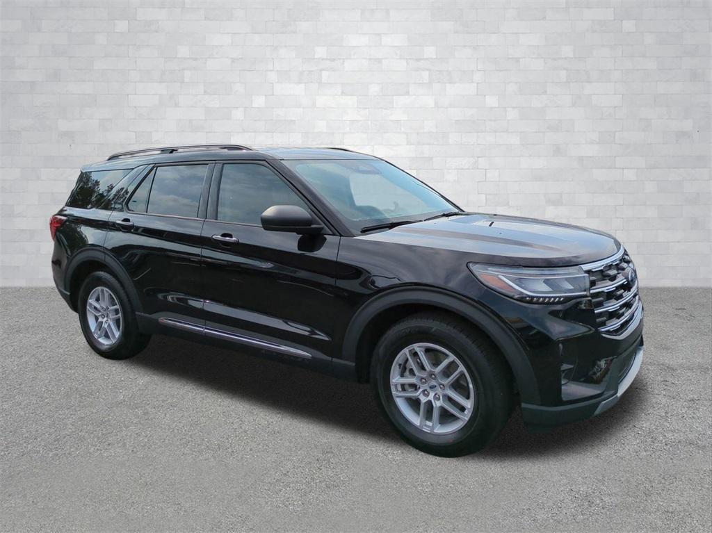 new 2025 Ford Explorer car, priced at $39,264