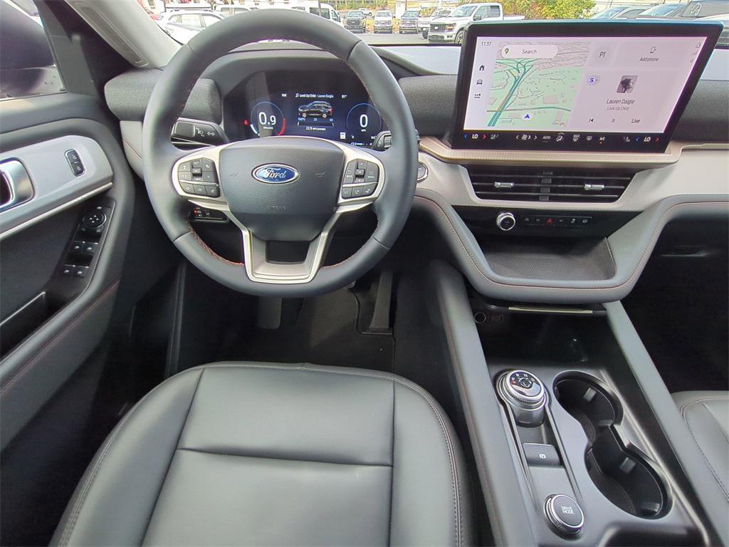 new 2025 Ford Explorer car, priced at $39,264