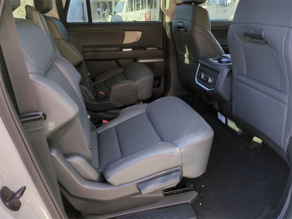 new 2025 Ford Expedition Max car, priced at $71,834