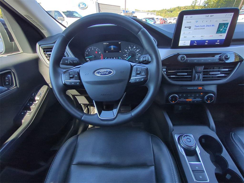 used 2022 Ford Escape car, priced at $21,500