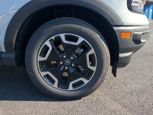 new 2024 Ford Bronco Sport car, priced at $30,824