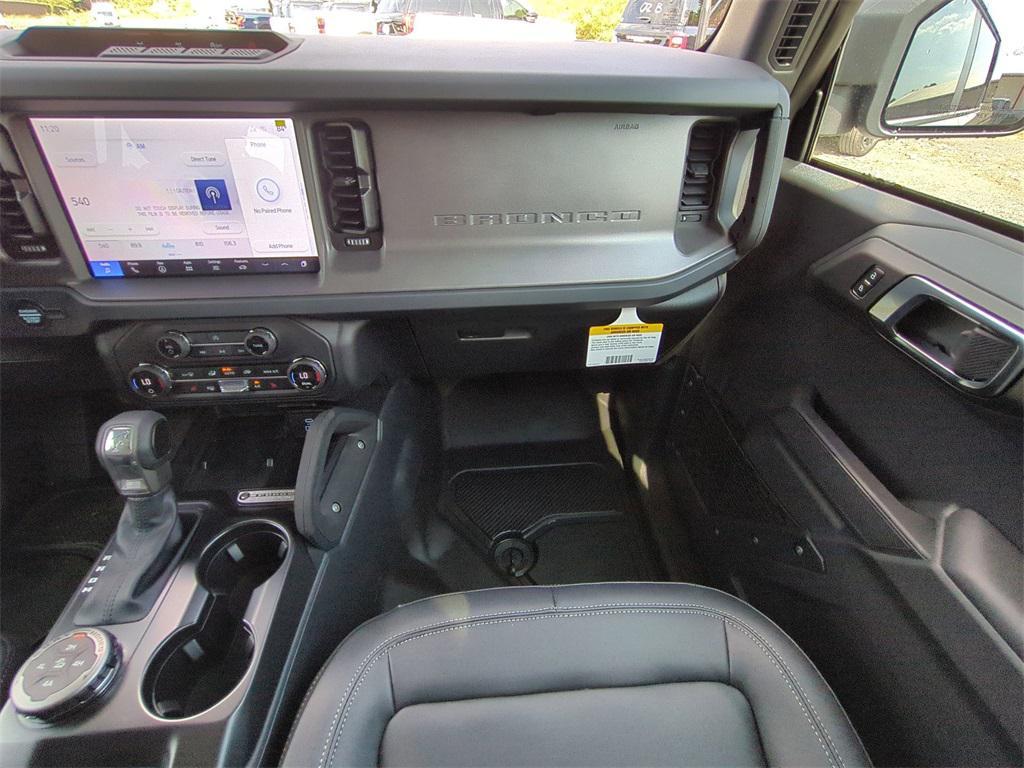 new 2025 Ford Bronco car, priced at $48,889