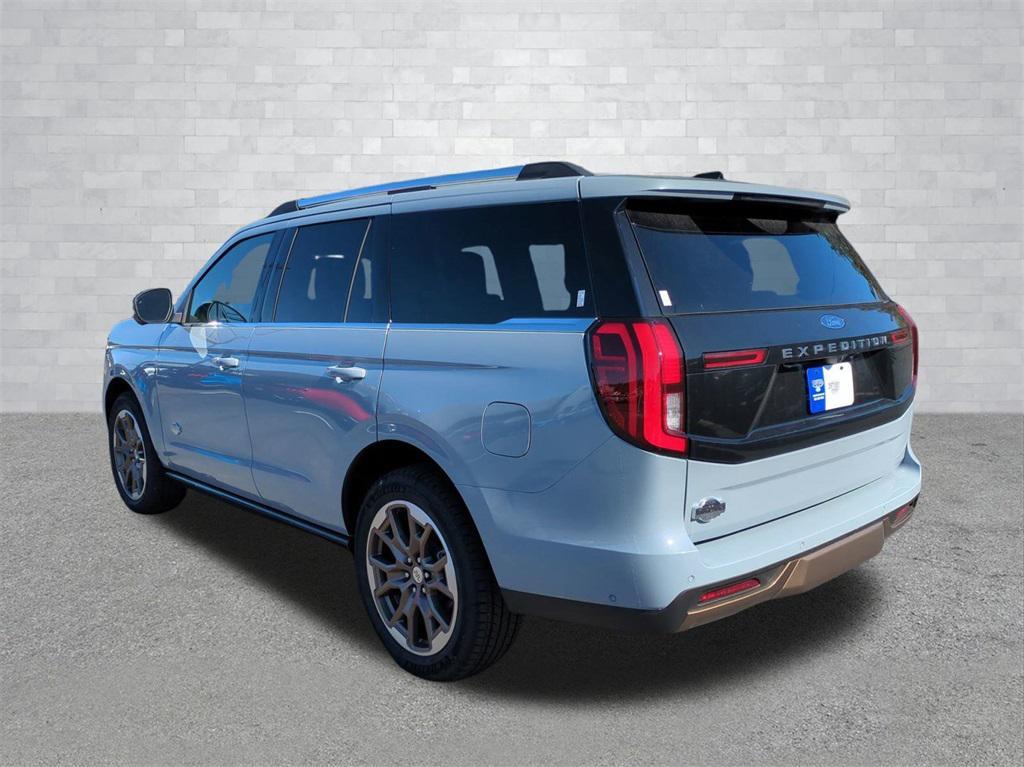 new 2025 Ford Expedition car, priced at $81,744