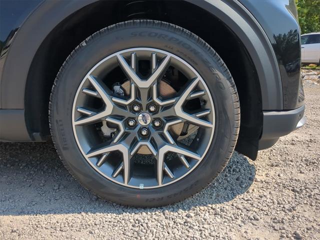 new 2025 Ford Explorer car, priced at $52,944