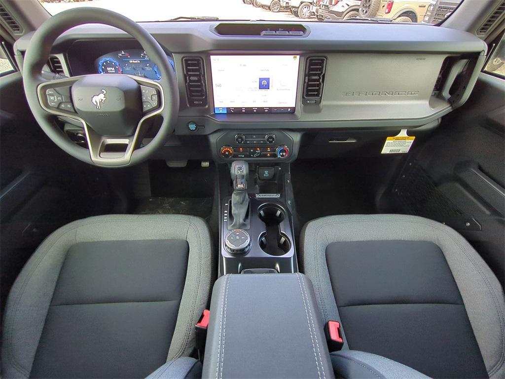 new 2025 Ford Bronco car, priced at $38,284