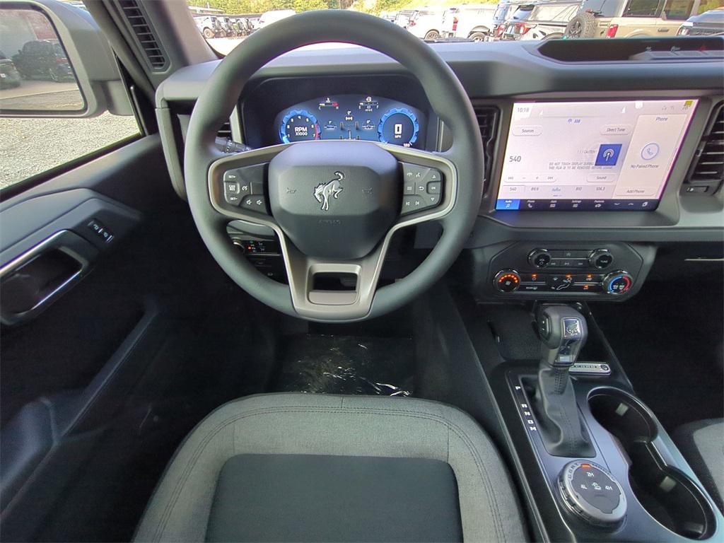 new 2025 Ford Bronco car, priced at $38,284