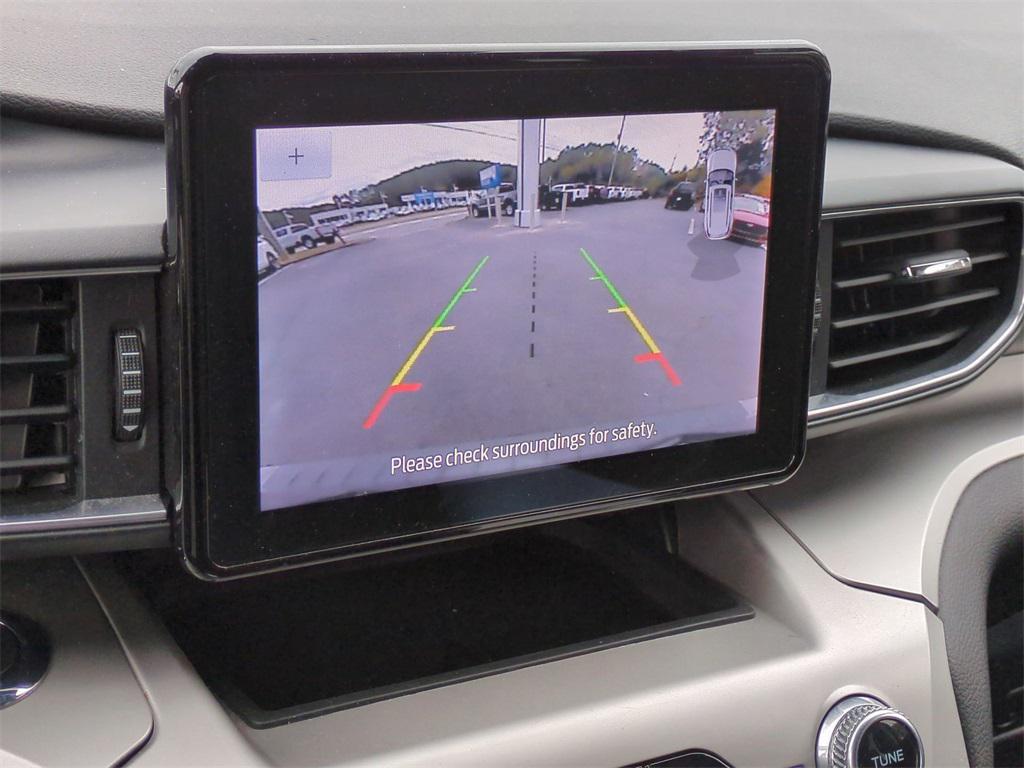 used 2022 Ford Explorer car, priced at $27,316