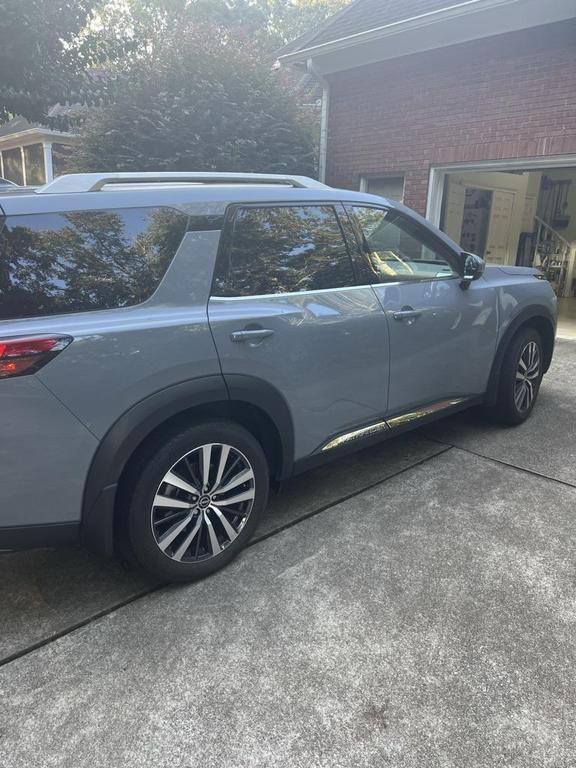 used 2022 Nissan Pathfinder car, priced at $37,530
