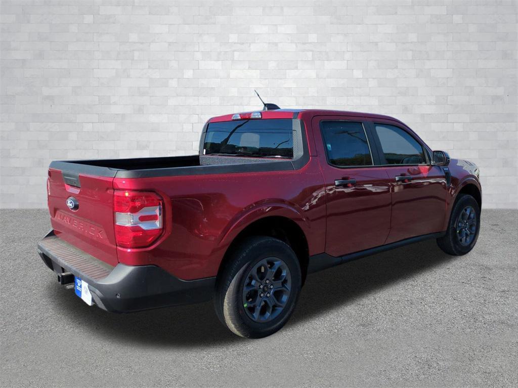 new 2025 Ford Maverick car, priced at $31,039