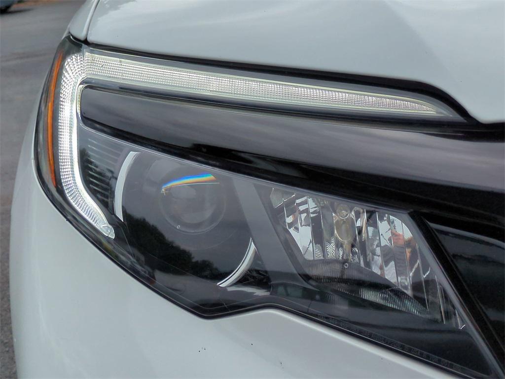 used 2022 Honda Pilot car, priced at $27,794