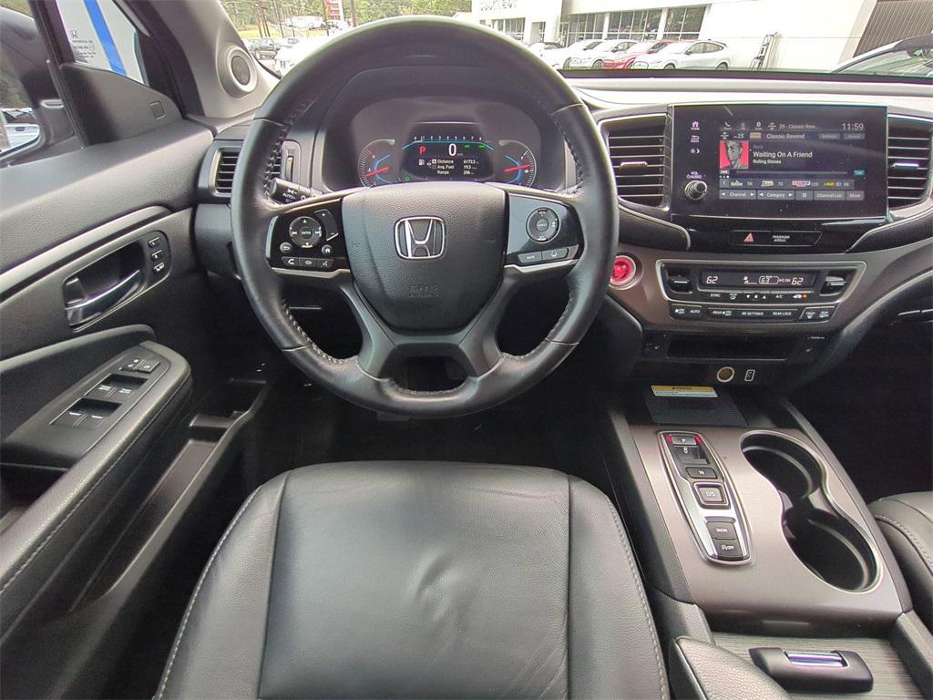 used 2022 Honda Pilot car, priced at $27,794