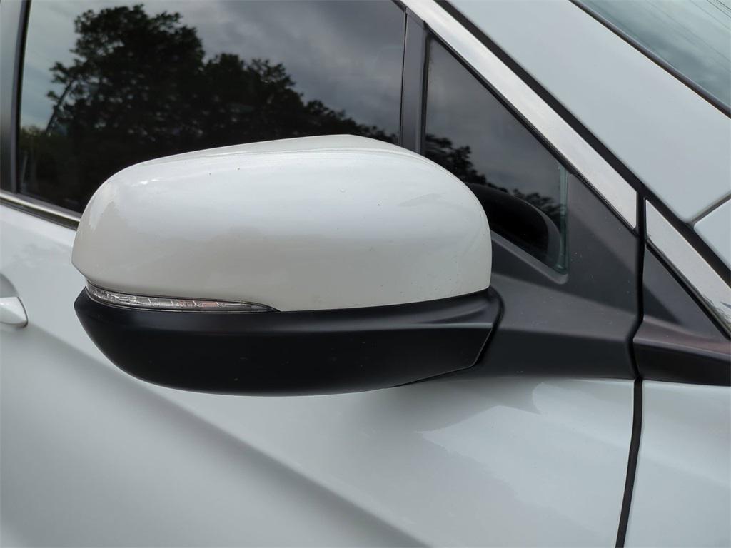 used 2022 Honda Pilot car, priced at $27,794