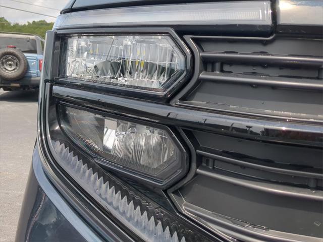 new 2025 Ford Expedition car, priced at $66,704