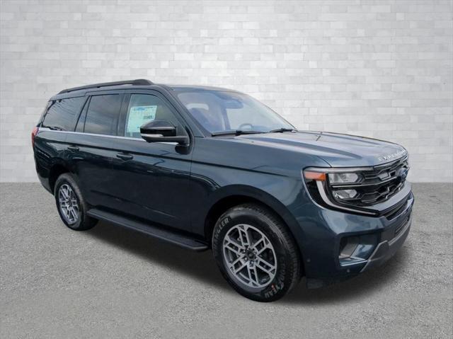 new 2025 Ford Expedition car, priced at $66,704