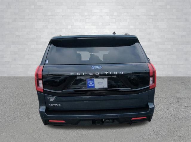 new 2025 Ford Expedition car, priced at $66,704