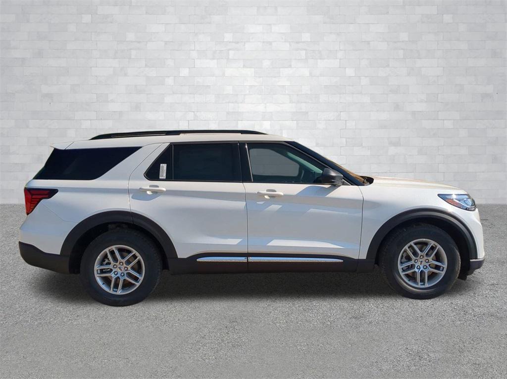 new 2025 Ford Explorer car, priced at $40,459