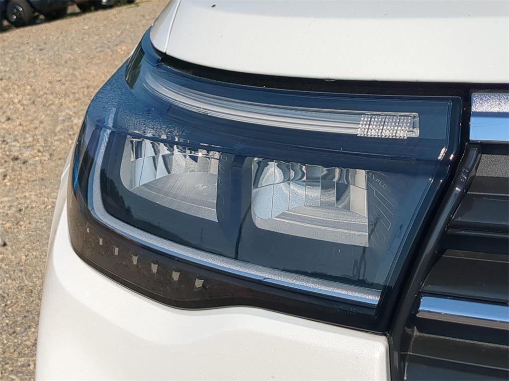 new 2025 Ford Explorer car, priced at $40,459
