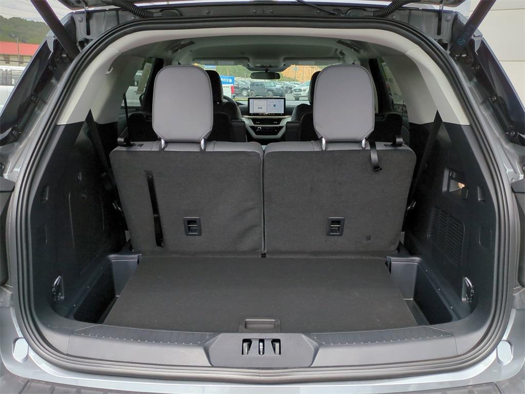 new 2025 Ford Explorer car, priced at $42,659